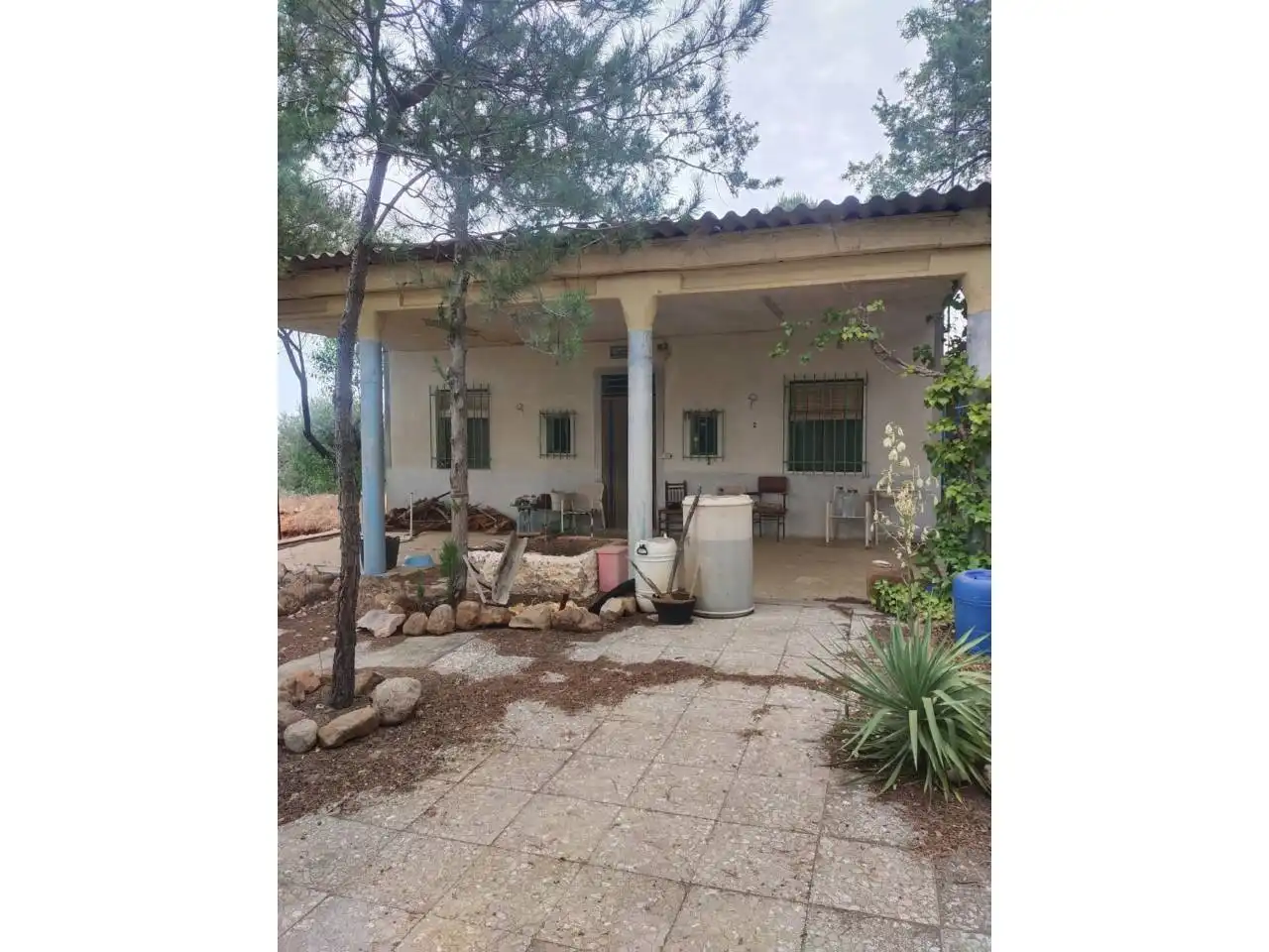 Vista exterior de Finca rústica en venda en Siles amb Jardí privat, Terrassa i Moblat