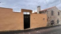 Exterior view of House or chalet for sale in Recas  with Private garden, Terrace and Storage room