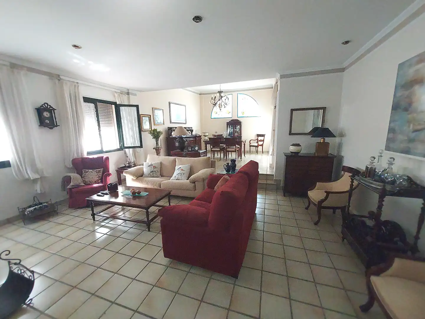 Sala de estar de Casa o chalet en venta en Algeciras con Aire acondicionado, Terraza y Piscina
