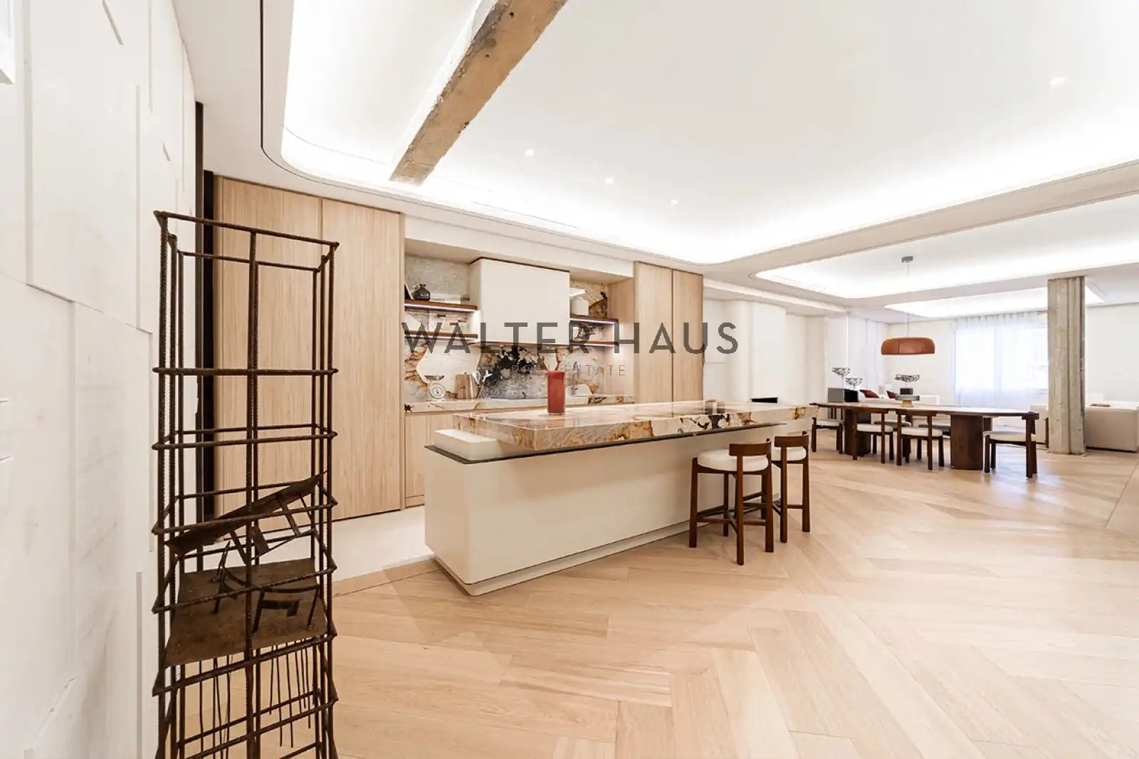Flat for sale in Madrid  with Air Conditioner, Heating and Oven