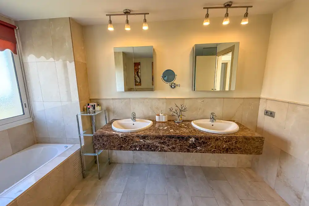 Bathroom of Houses for sale in San Sebastián de la Gomera  with Terrace and Furnished