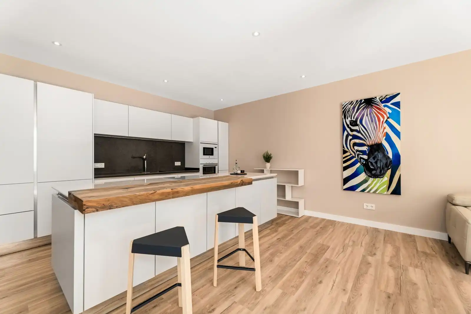 Chalet con piscina en venta en Avenida Marqués del Duero 82, imagen 7