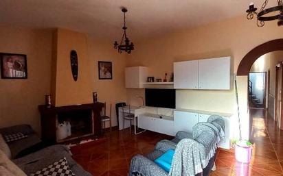 Sala d'estar de Casa o xalet en venda en Lorca amb Aire condicionat i Piscina