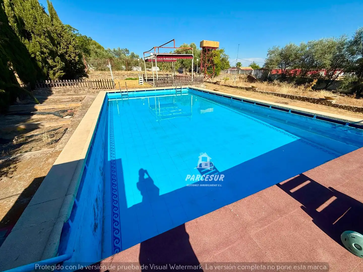 Casa rústica amb piscina en venda a Periurbano Este - Campiña