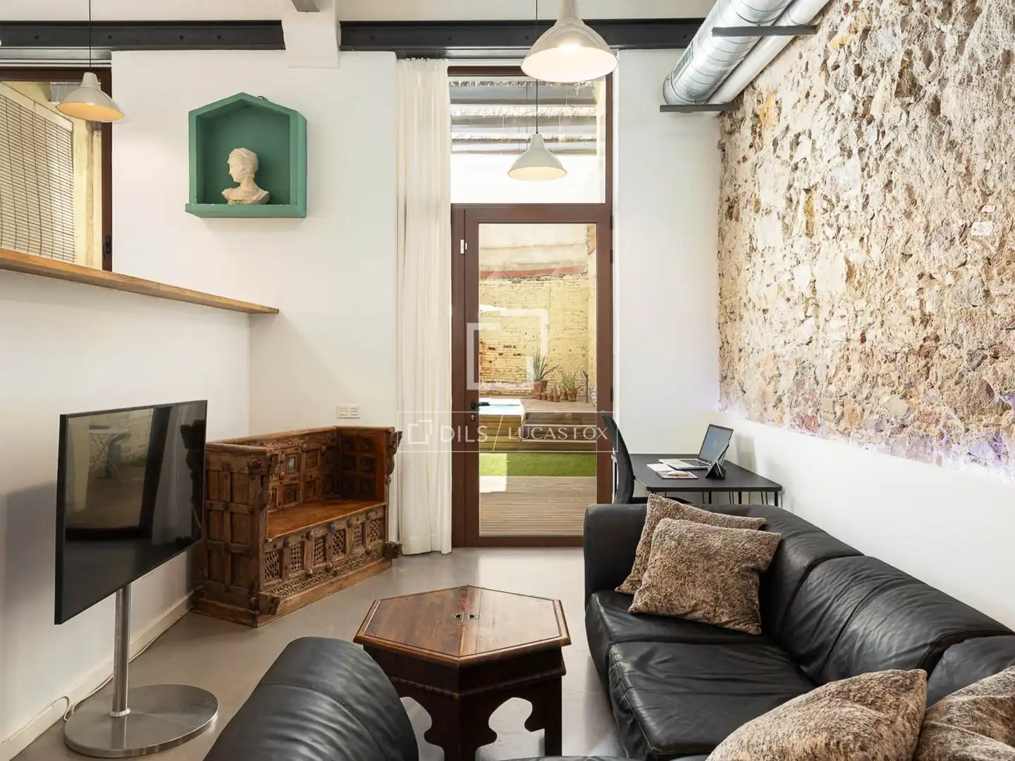 Wohnzimmer von Wohnung zum Verkauf in Barcelona mit Klimaanlage und Terrasse