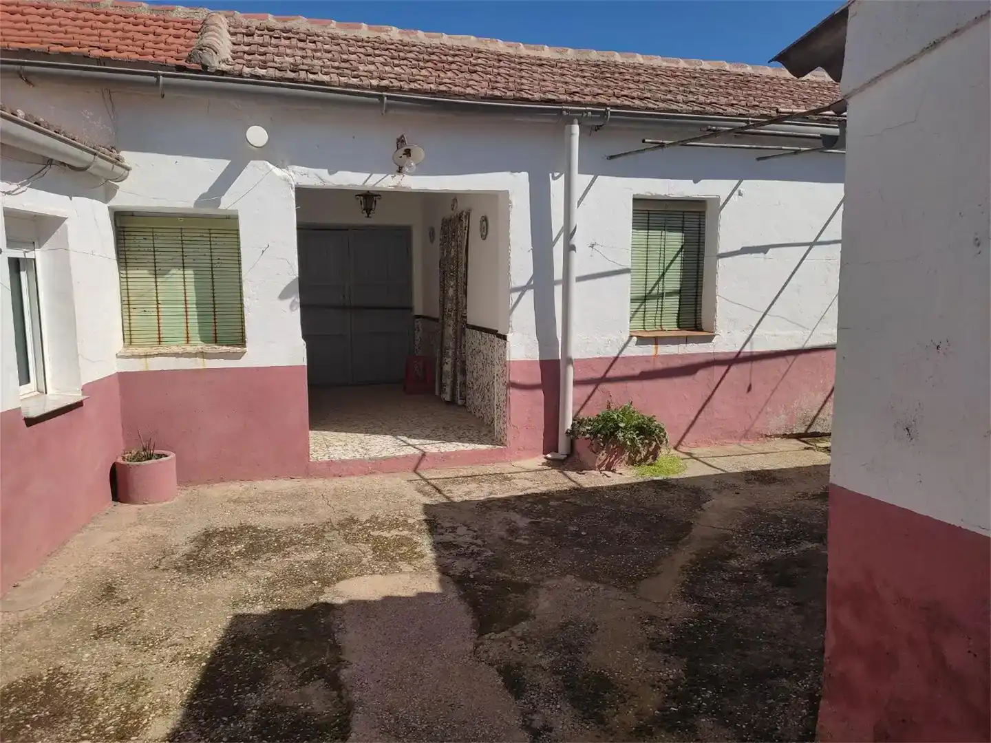 Vista exterior de Casa o xalet en venda en Retuerta del Bullaque, Ciudad Real