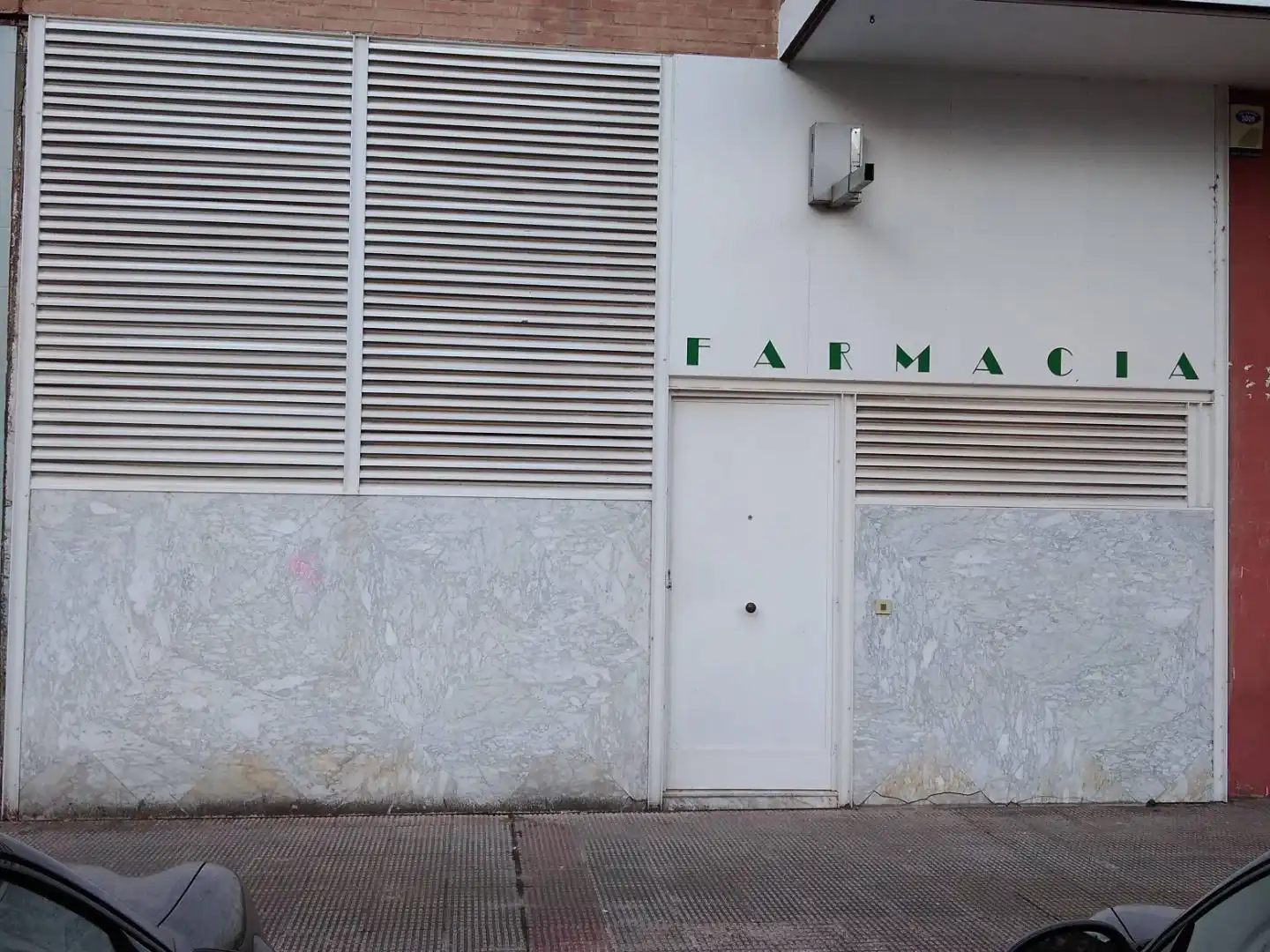 Vista exterior de Local de alquiler en  Logroño con Aire acondicionado y Amueblado