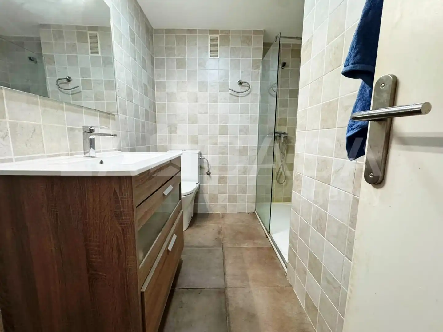 Baño de Piso en venta en Granollers con Aire acondicionado, Parquet y Balcón