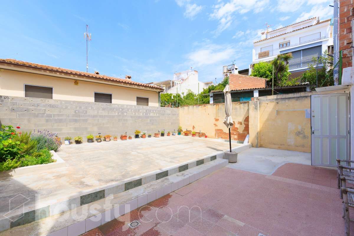 Exterior view of Planta baja for sale in Calafell  with Air Conditioner, Heating and Private garden