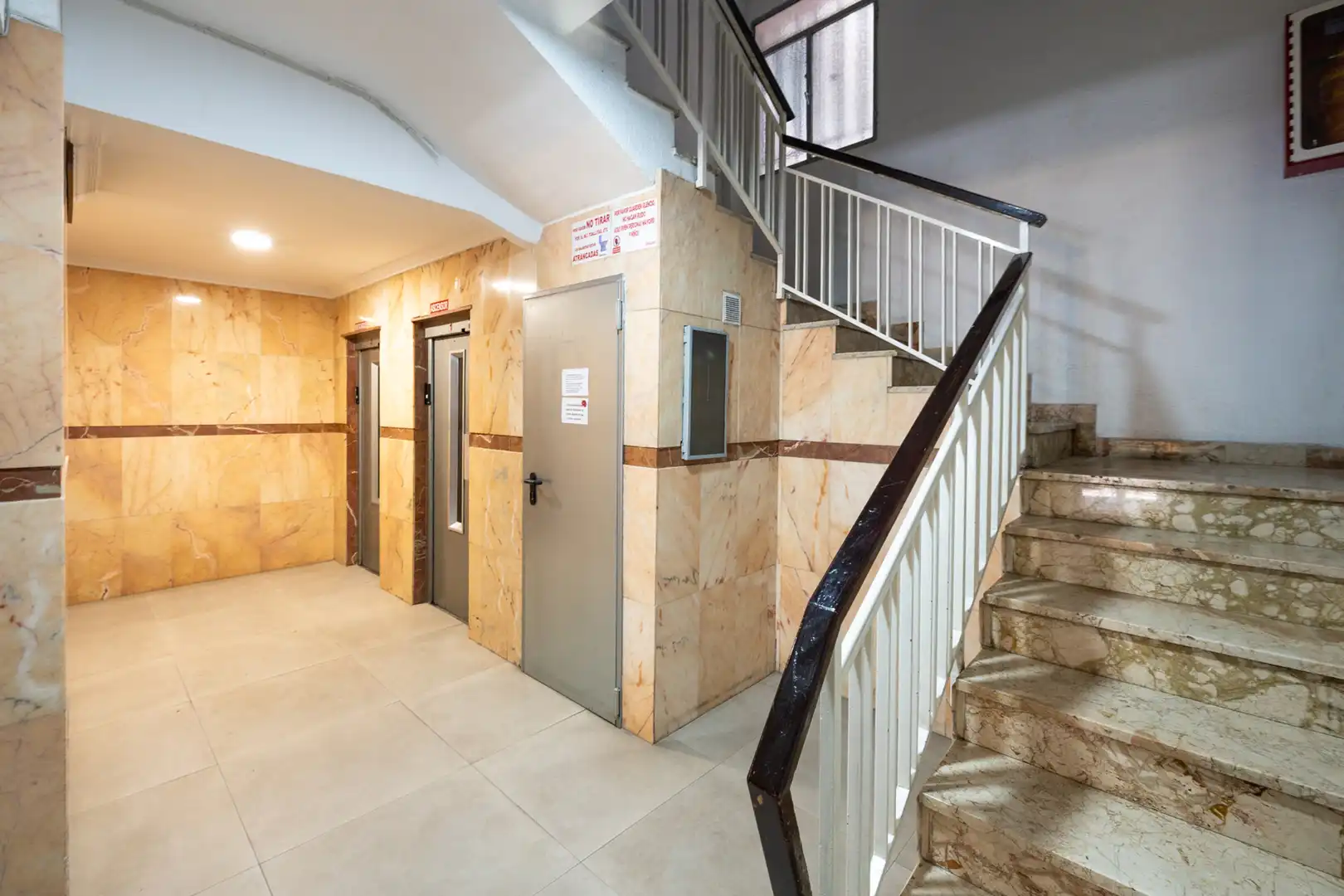Flat for rent in Granada  with Heating, Furnished and Washing machine