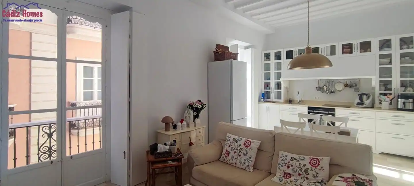 Flat with terrace for sale in Alameda - Mentidero - Teatro Falla, imagen 2