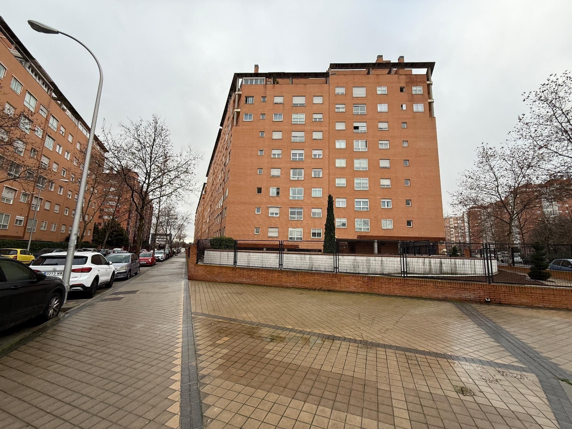 Vista exterior de Apartament en venda en  Madrid Capital