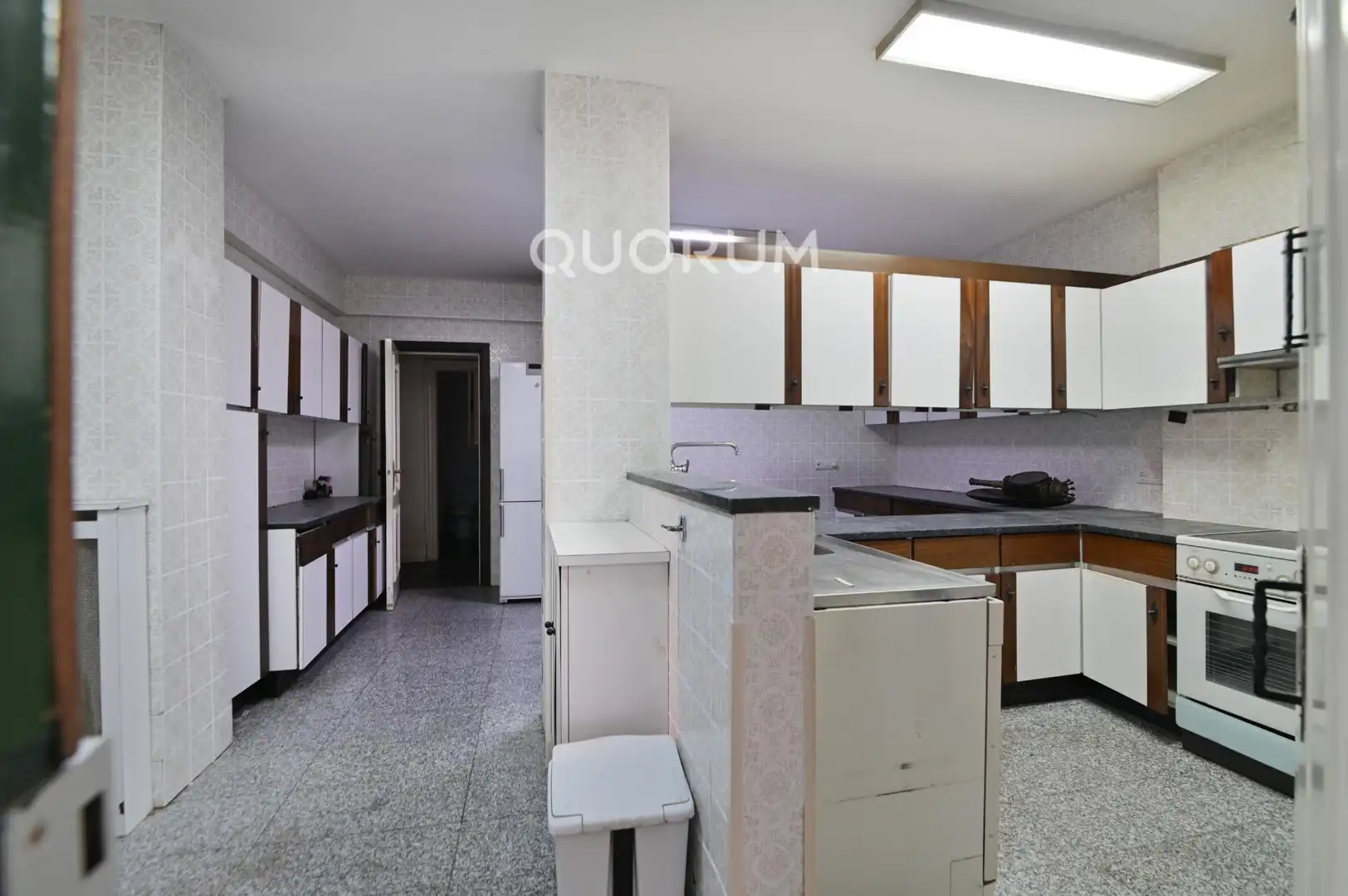 Cocina de Piso en venta en Bilbao  con Terraza y Trastero