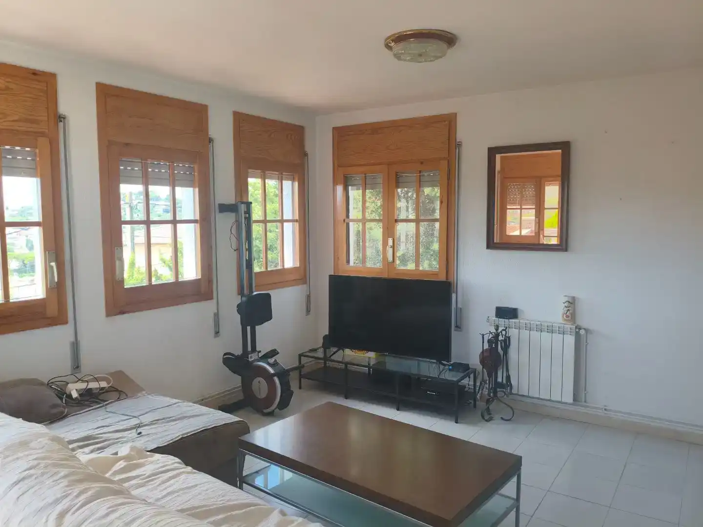 Sala d'estar de Casa o xalet en venda en Maçanet de la Selva amb Piscina i Balcó