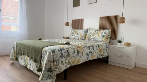 Foto 2 de Piso en venta en Avenida Gonzalo de Berceo, Oeste, Logroño
