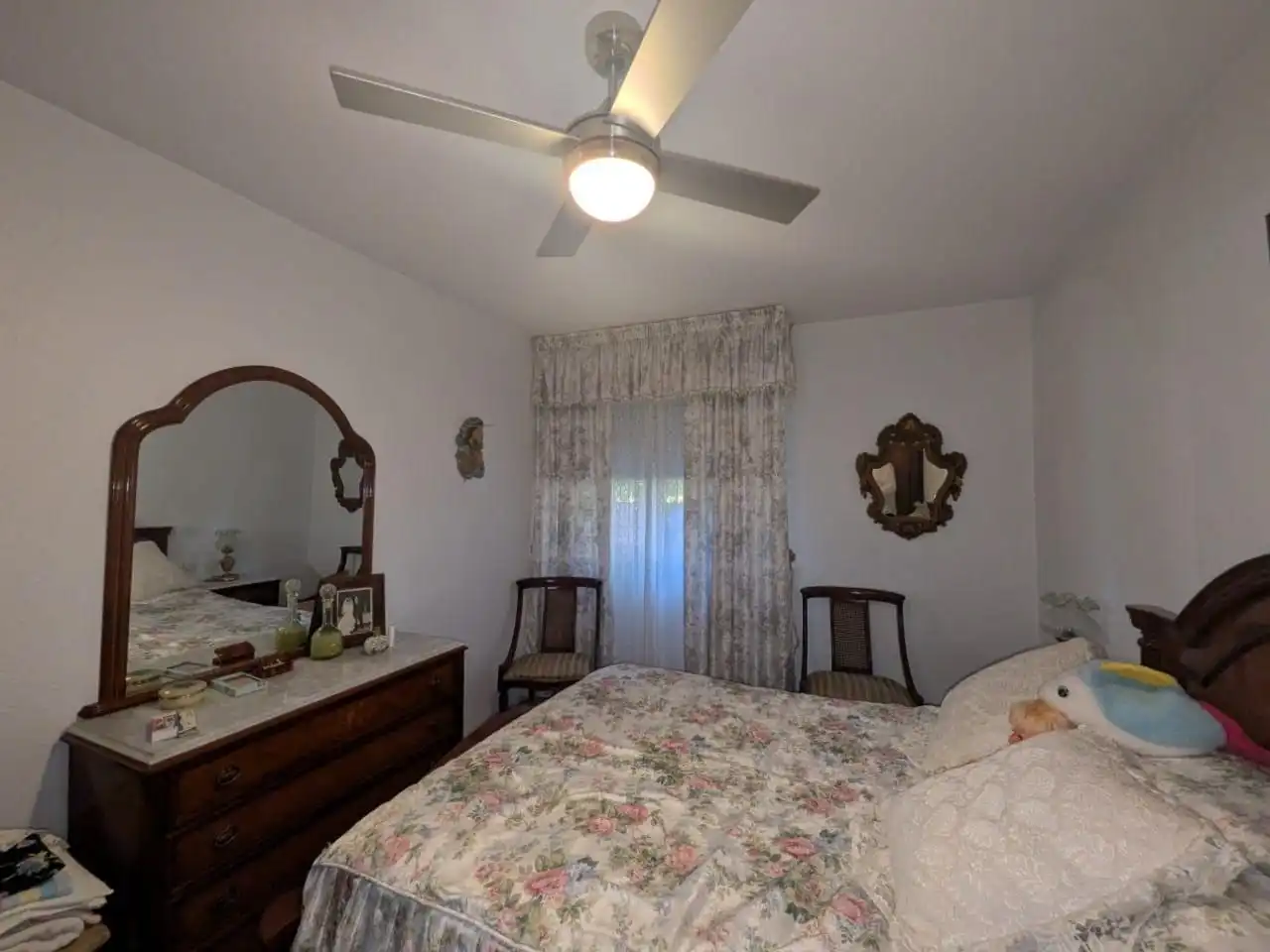 Bedroom of Flat for sale in Córdoba  with Air Conditioner and Terrace