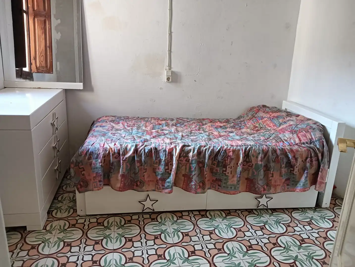 Habitación de Casa o chalet en venta en L'Alcúdia de Crespins con Terraza, Trastero y Amueblado