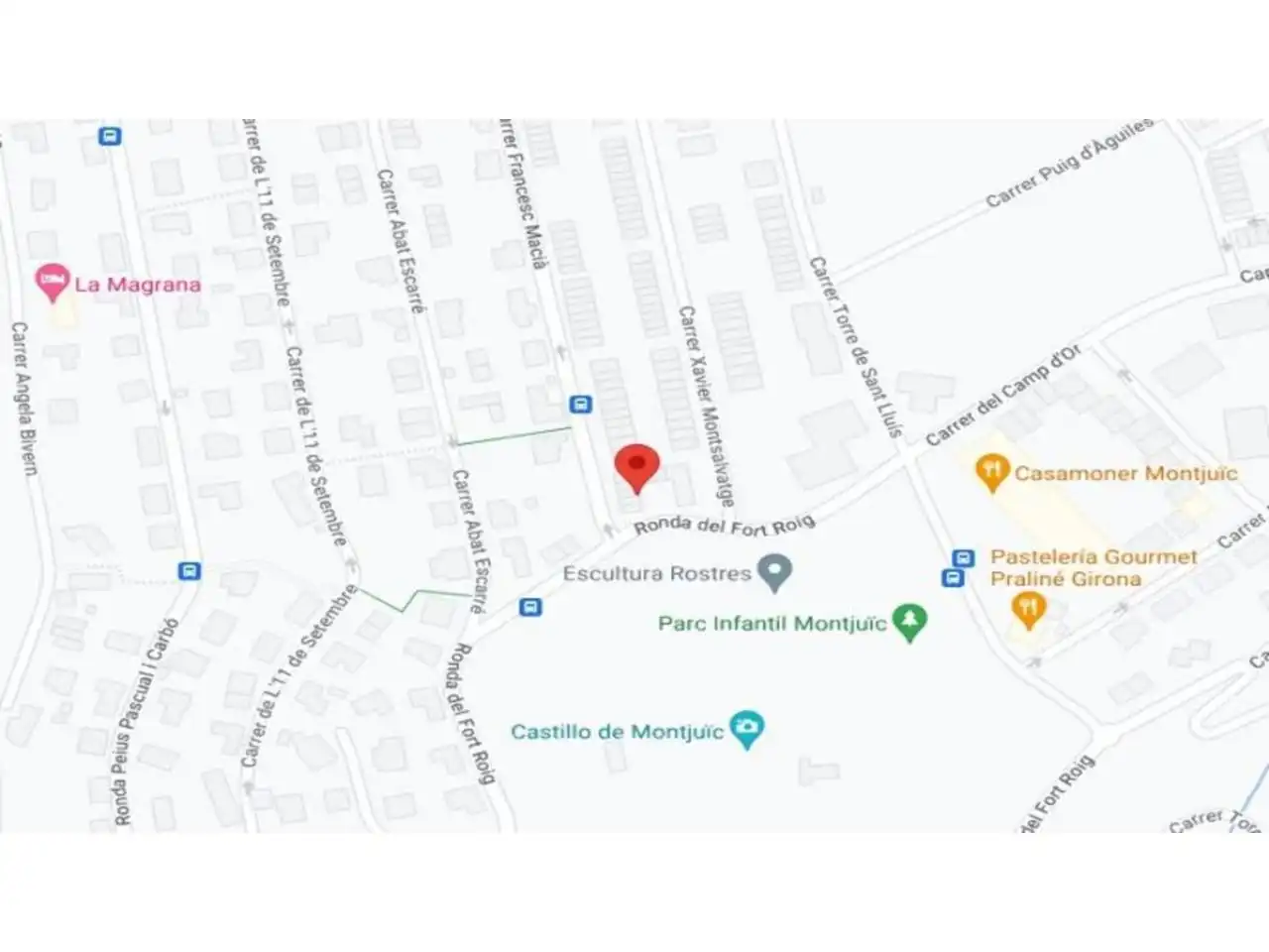 Außenansicht von Einfamilien-Reihenhaus zum Verkauf in Girona