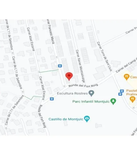 Foto 2 von Einfamilien-Reihenhaus zum Verkauf in Calle Frnacesc Macia, Montjuïc, Girona Capital