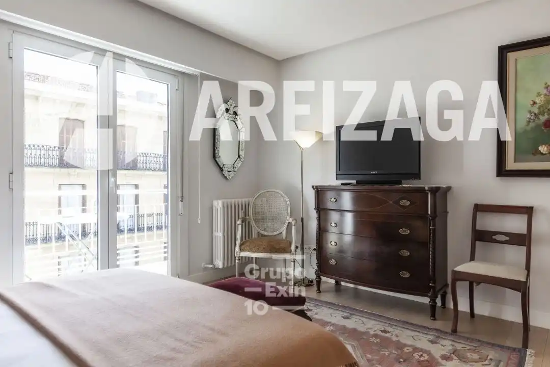 Piso en venta en Bergara Kalea, Área Romántica