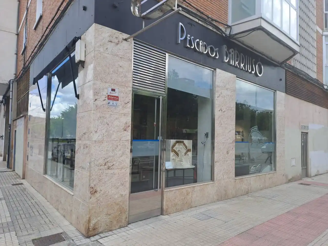 Local en venda en Burgos amb Aire condicionat
