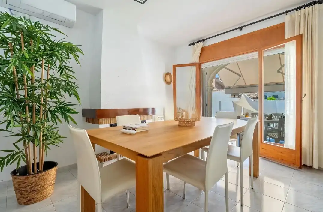Dining room of Detached homes for sale in Cambrils  with Air Conditioner, Private garden and Terrace