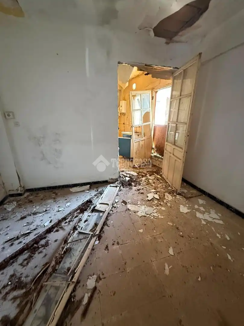 Casa adosada en venta en Santiponce