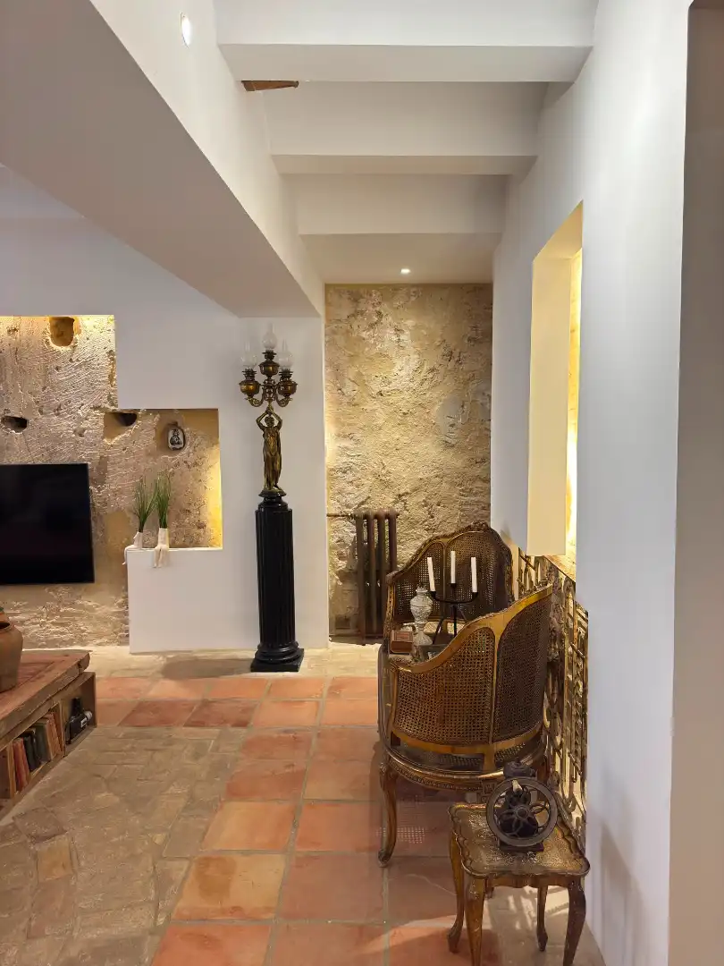 Flat for rent in Valencia  with Air Conditioner, Heating and Furnished