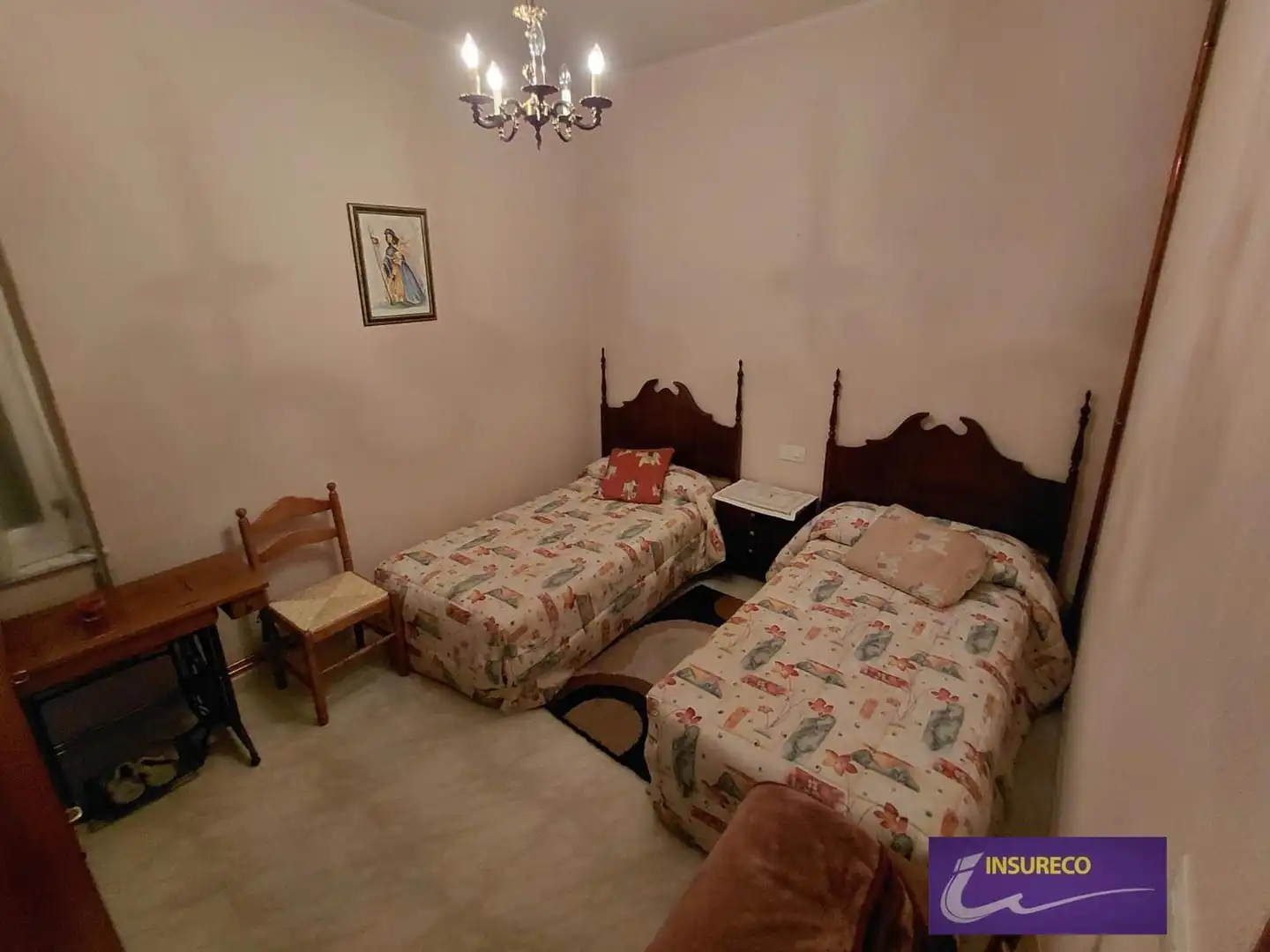 Habitación de Piso en venta en León Capital  con Calefacción, Parquet y Trastero