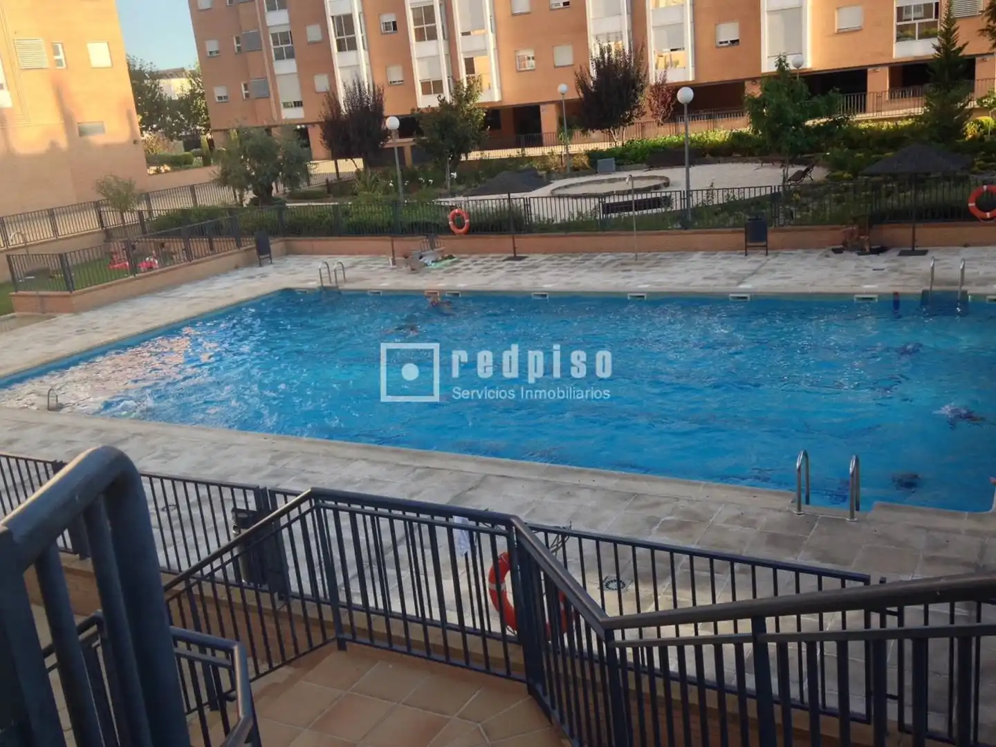 Piscina de Piso en venta en Madrid con Aire acondicionado, Calefacción y Jardín privado