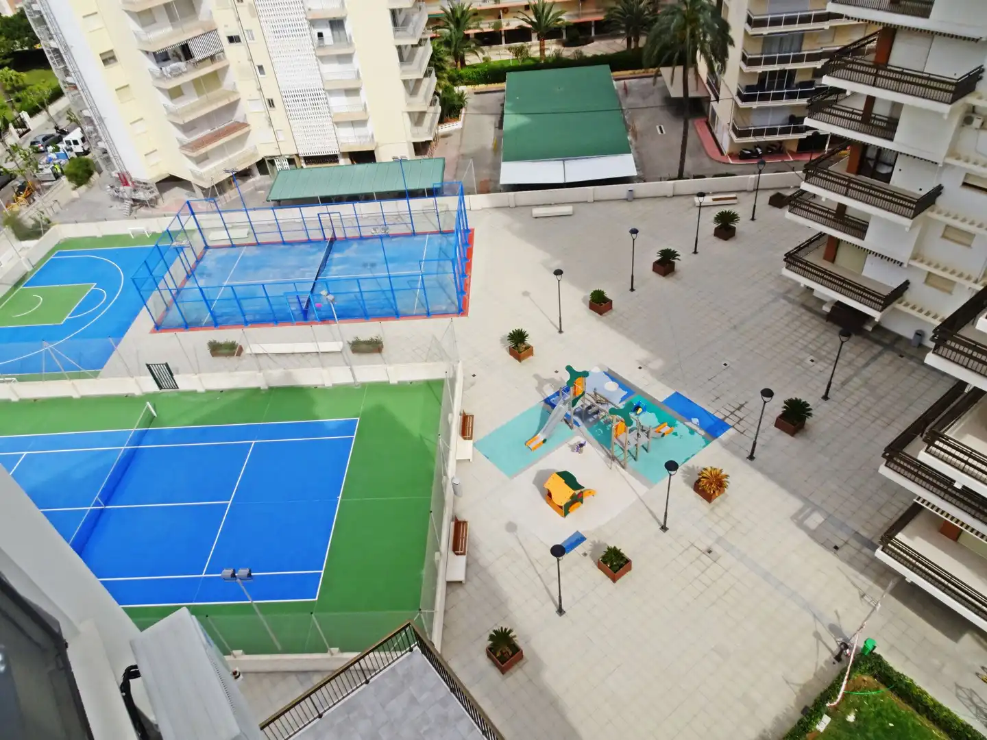Vista exterior de Apartament de lloguer en Gandia amb Aire condicionat, Terrassa i Moblat