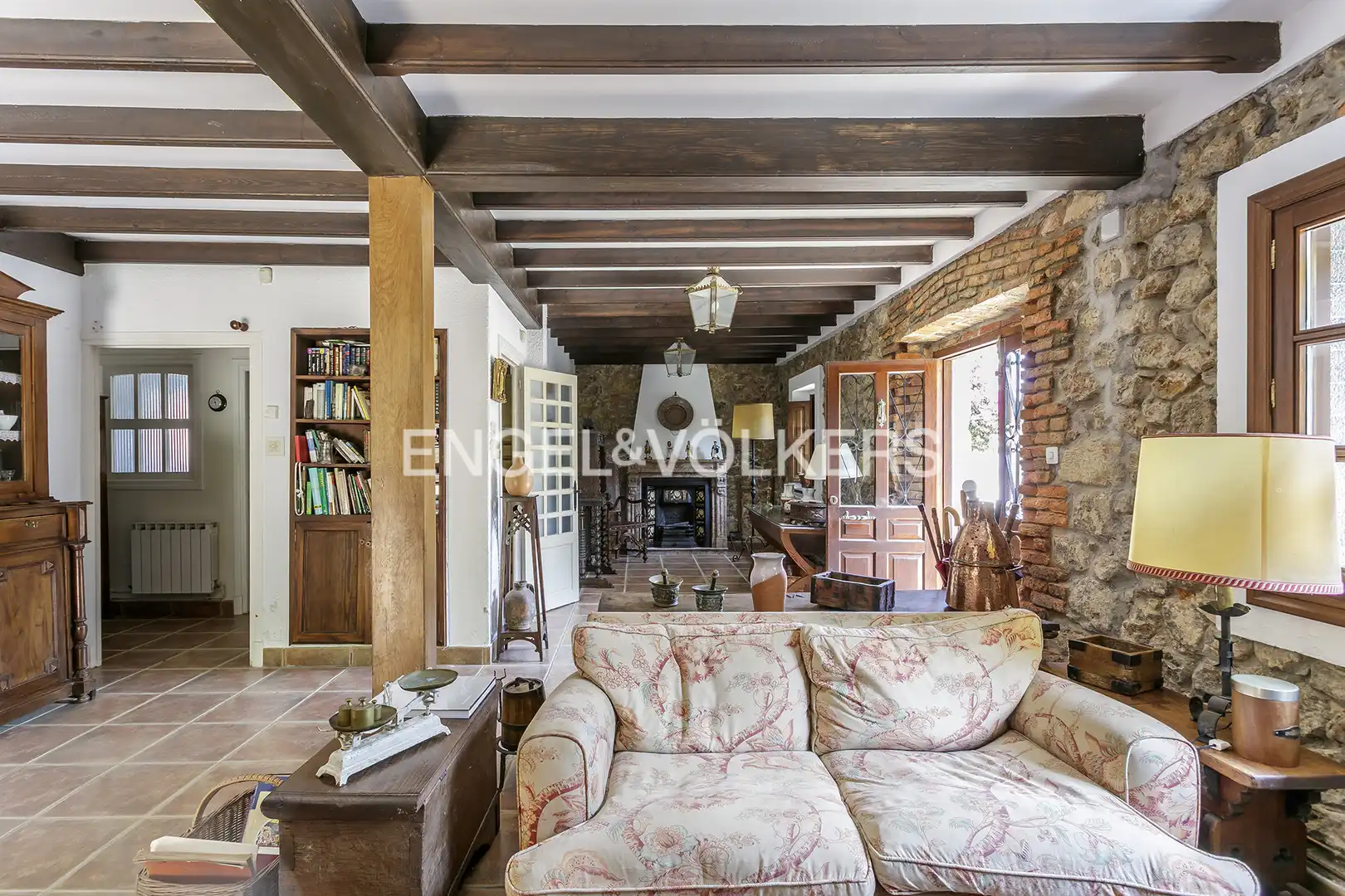 Sala de estar de Casa o chalet en venta en Arnuero con Calefacción, Jardín privado y Terraza