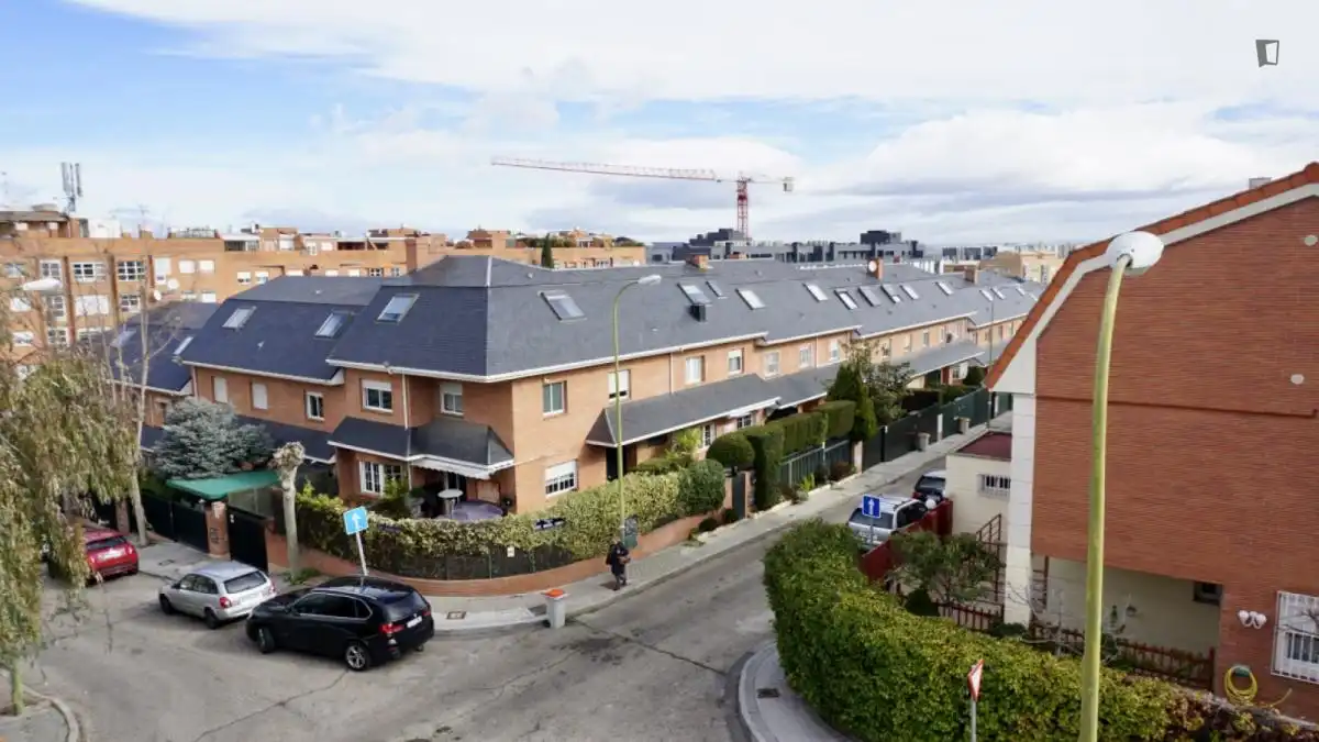 Apartament de lloguer a Conde Orgaz - Piovera