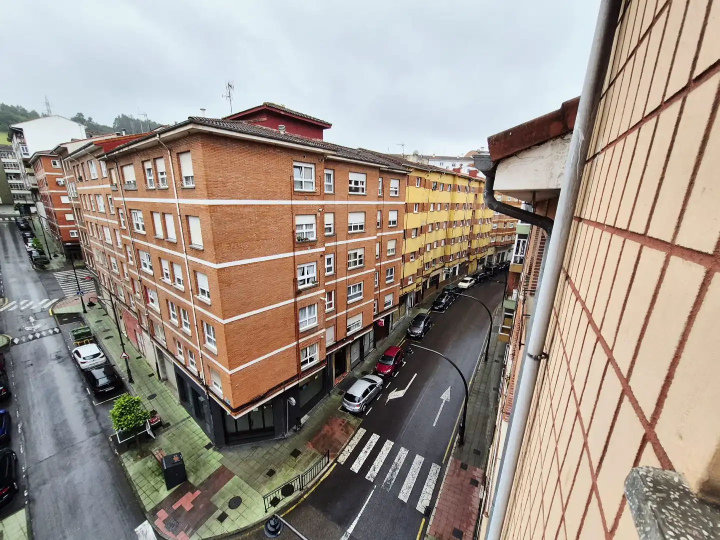 Vista exterior de Piso en venta en Corvera de Asturias con Calefacción