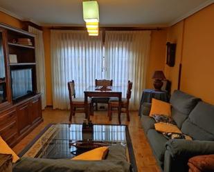 Living room of Flat to rent in Pravia  with Balcony