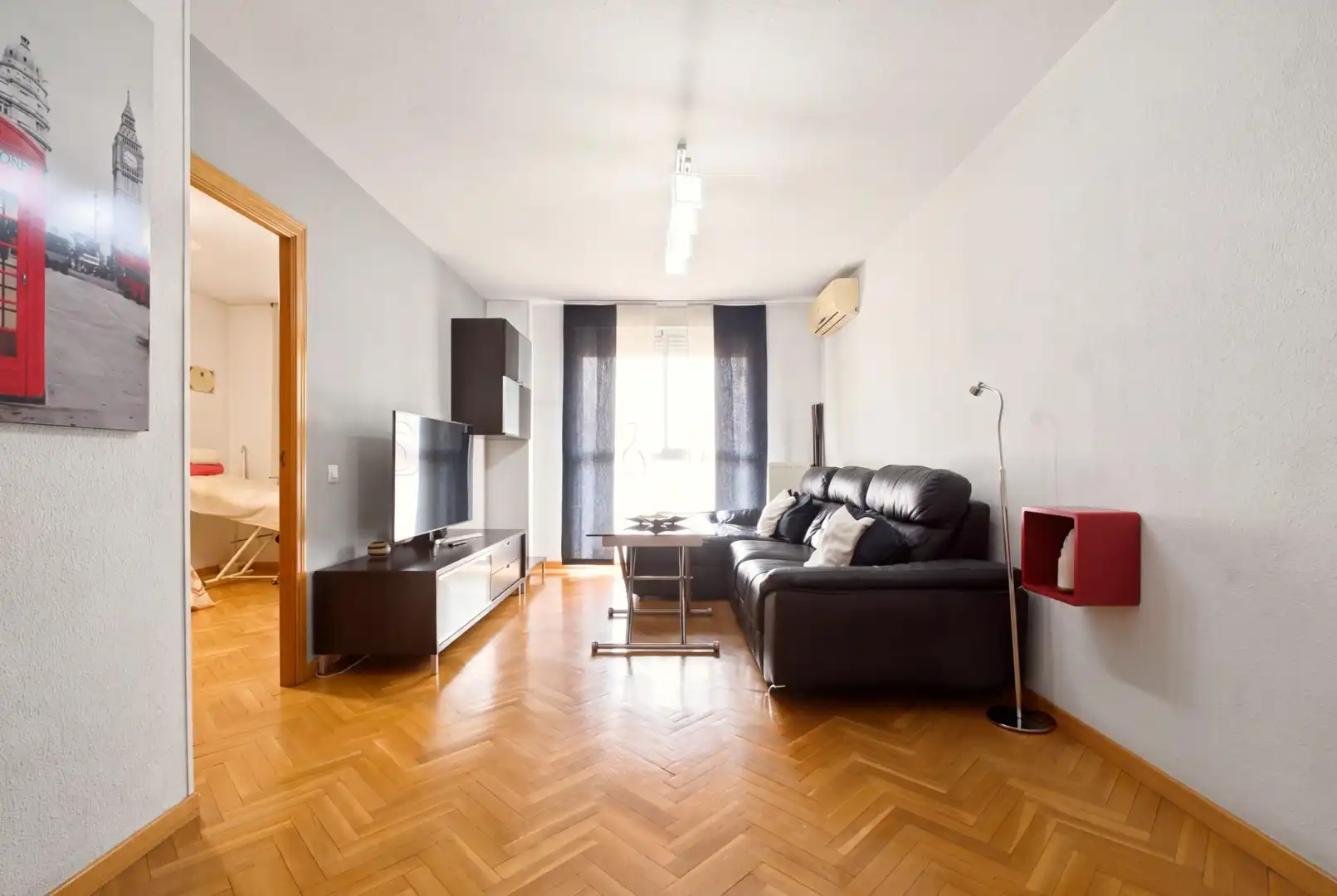 Flat with pool for sale in Villaverde, imagen 2