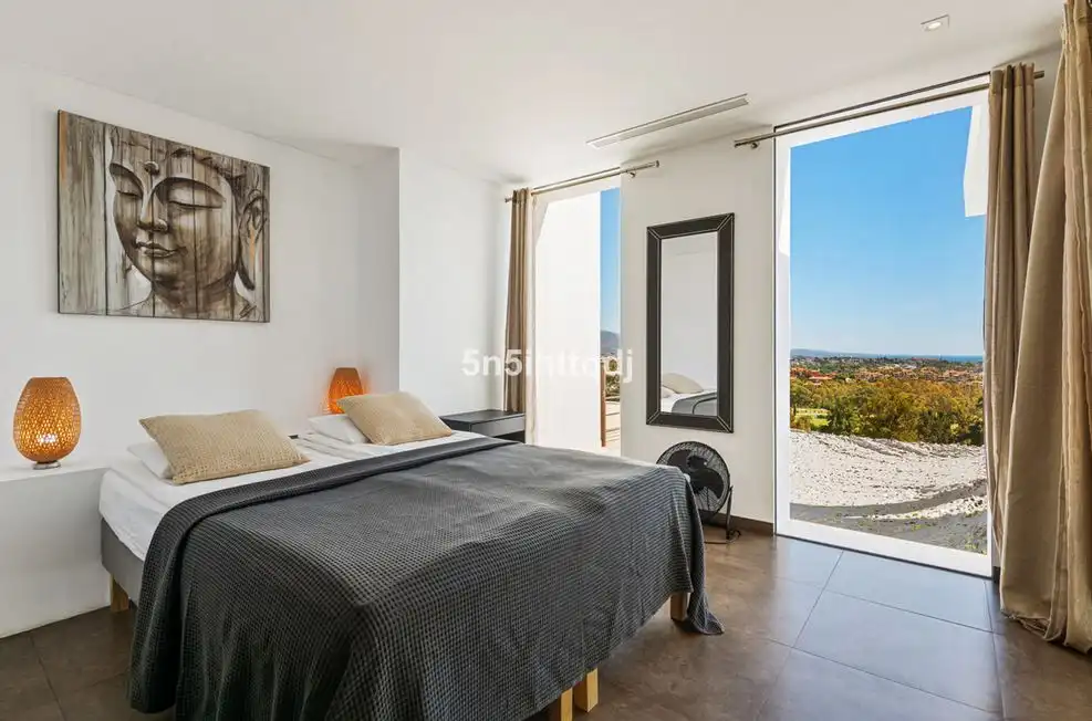 Chalet con piscina en venta en Benahavís pueblo, imagen 18
