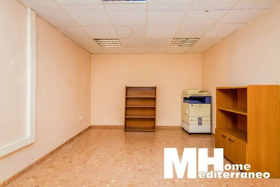 Bureau à vendre à FRANCIA 81, imagen 12