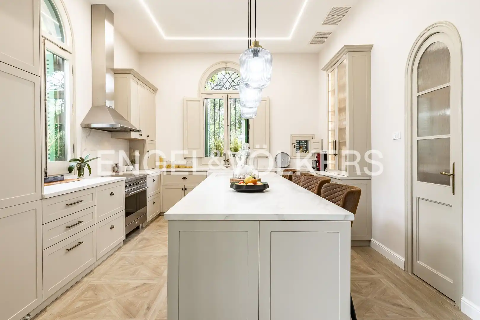 Cocina de Casa o chalet en venta en Llinars del Vallès con Aire acondicionado, Calefacción y Jardín privado