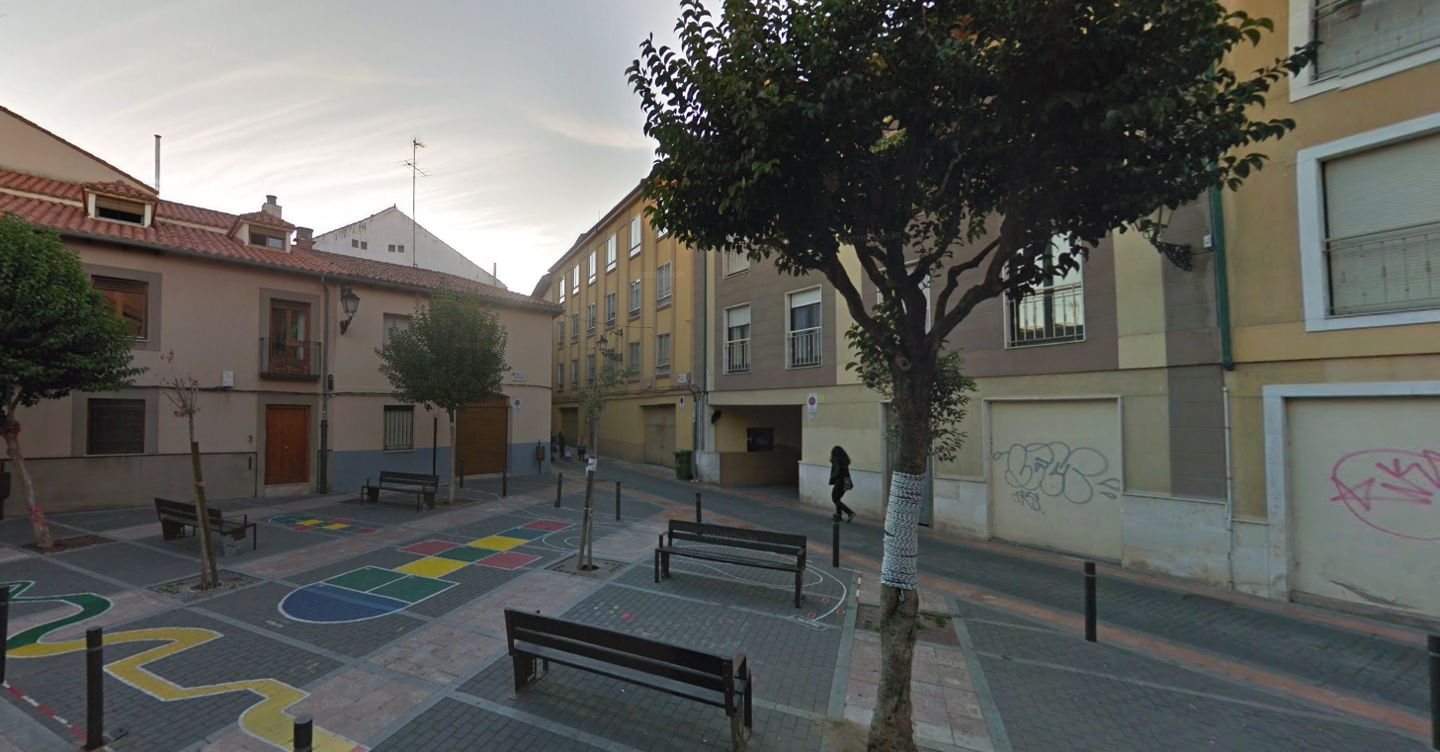 Exterior view of Box room for sale in León Capital 