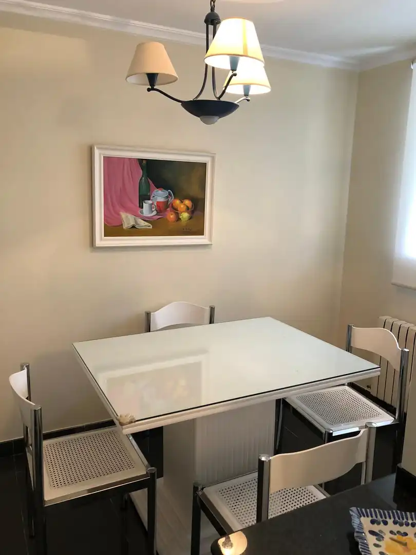 Comedor de Piso en venta en Lugo con Terraza, Trastero y Amueblado