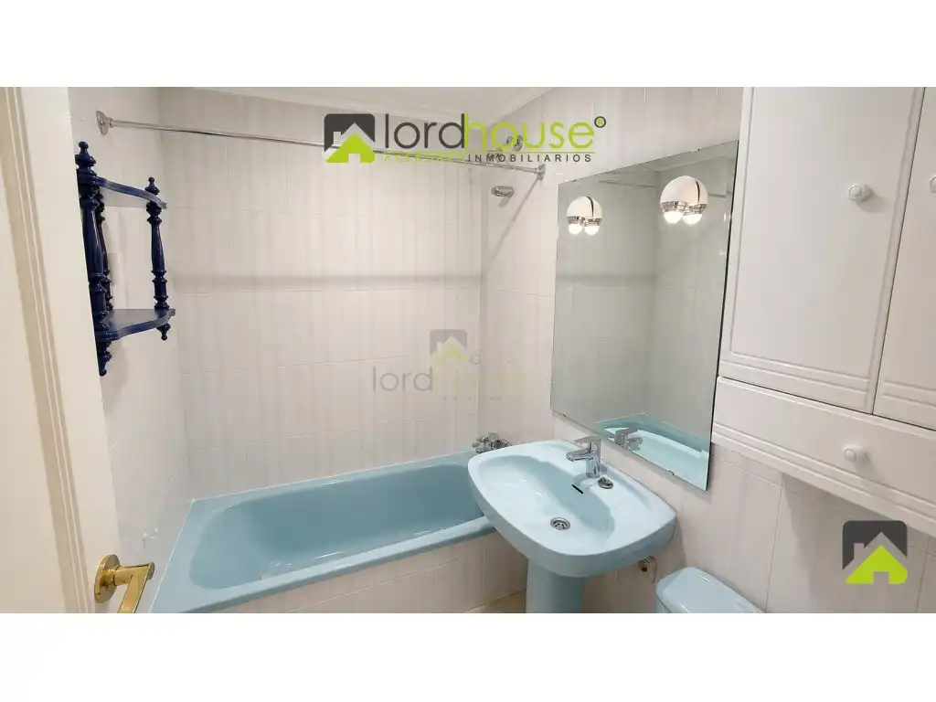 Piso con ascensor en venta en Calle Jose Mouliaa 55, imagen 36