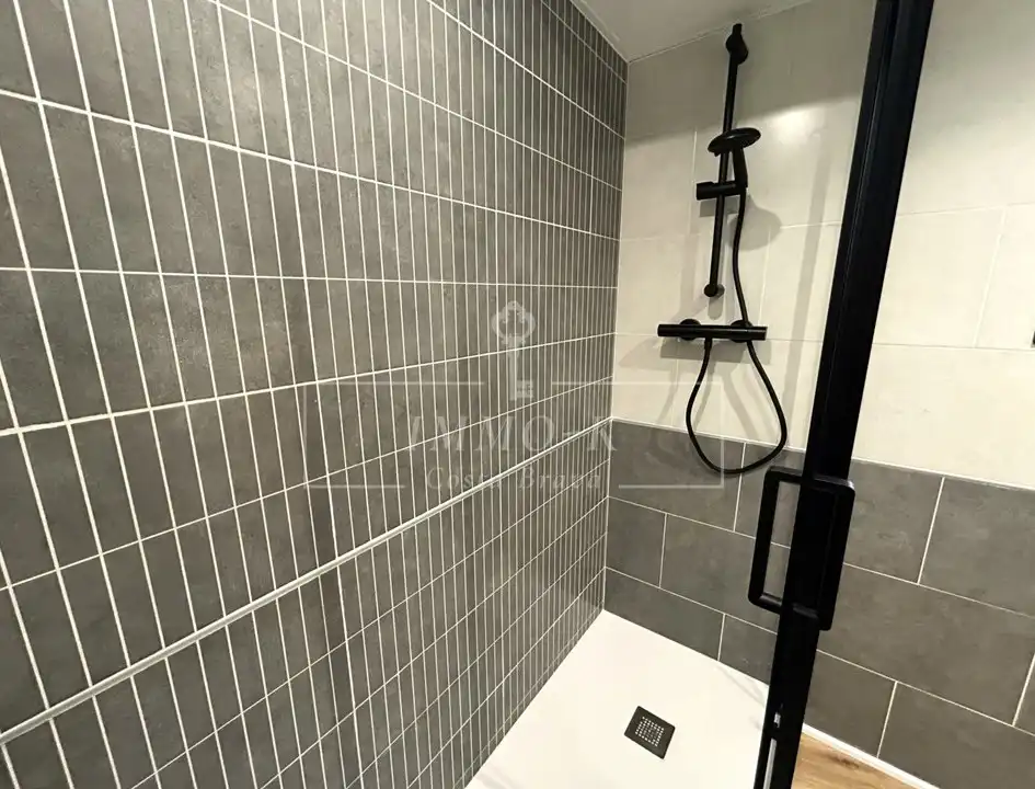 Flat for sale in Carrer Castellar, El Port