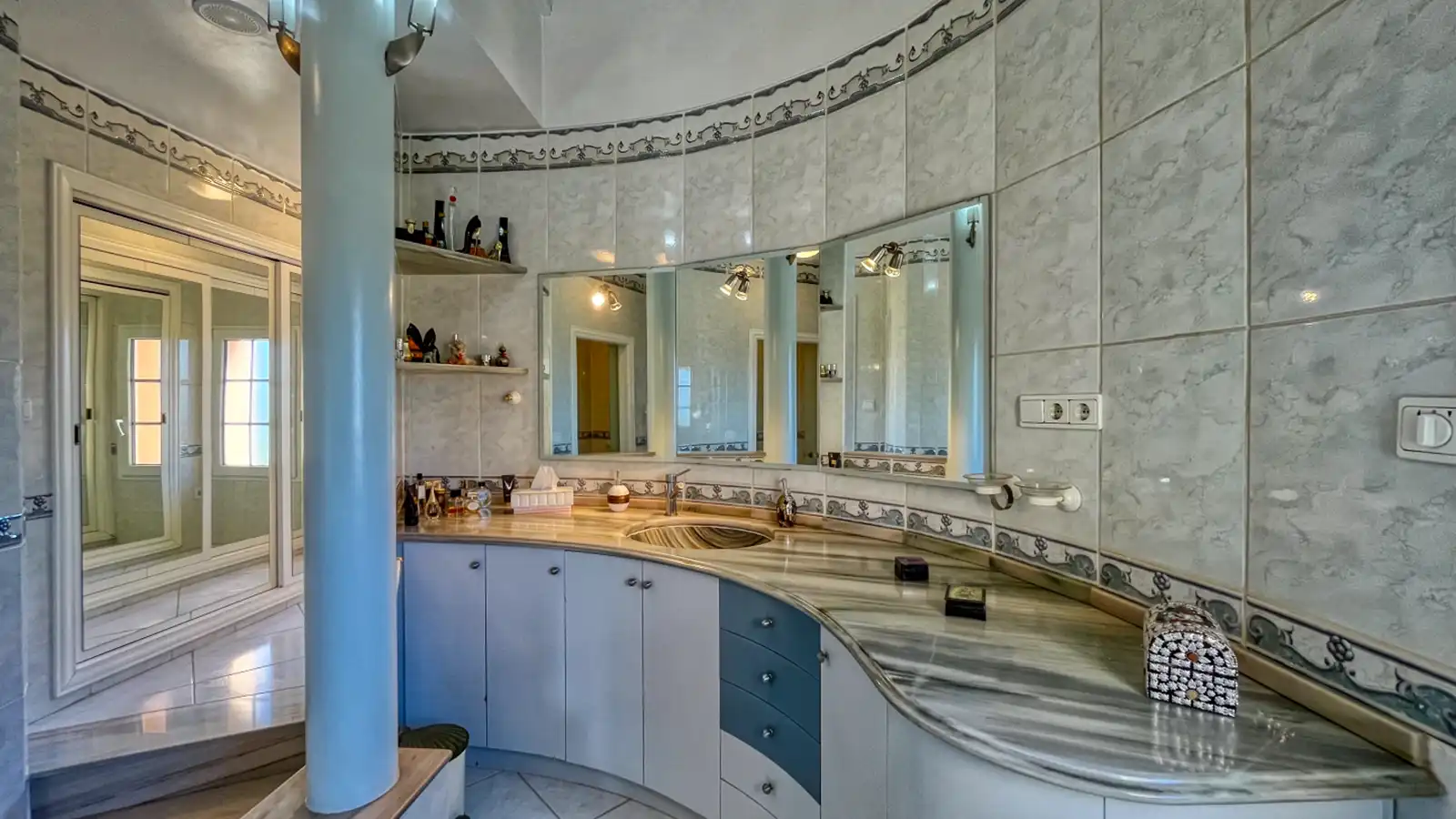 Bathroom of Buildings for sale in Els Poblets