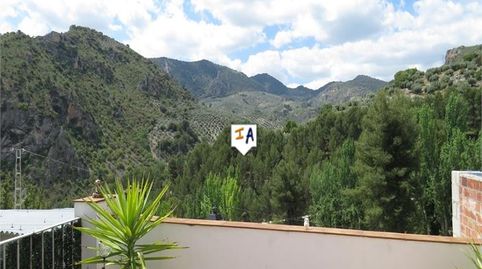 Foto 3 de Casa adosada en venta en Cárcheles, Jaén