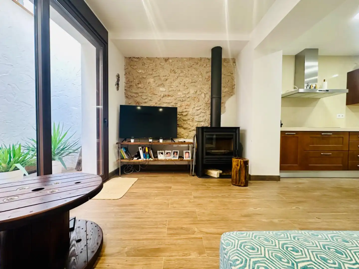 Living room of Houses for sale in Alcanar  with Air Conditioner, Private garden and Parquet flooring