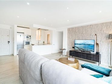 Flat with lift for sale in Ponent