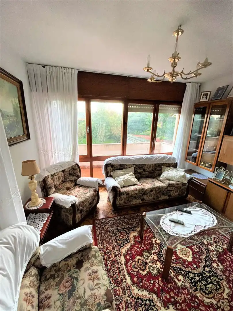 Sala de estar de Casa o chalet en venta en Arnuero con Calefacción, Terraza y Trastero