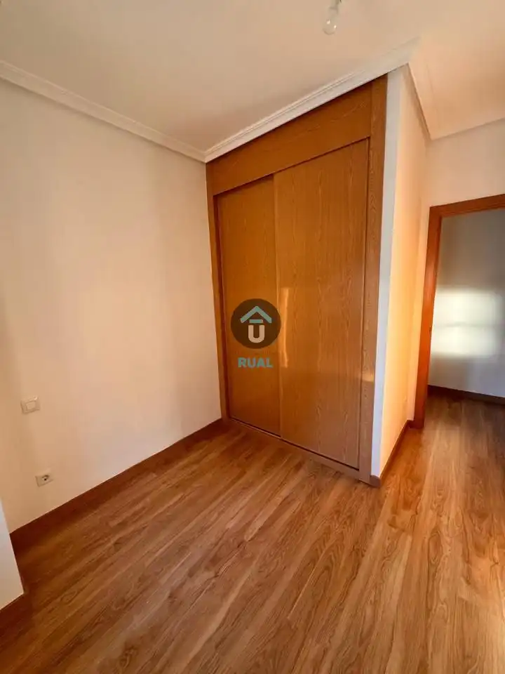 Bedroom of Flat for sale in Talavera de la Reina  with Terrace, Storage room and Furnished