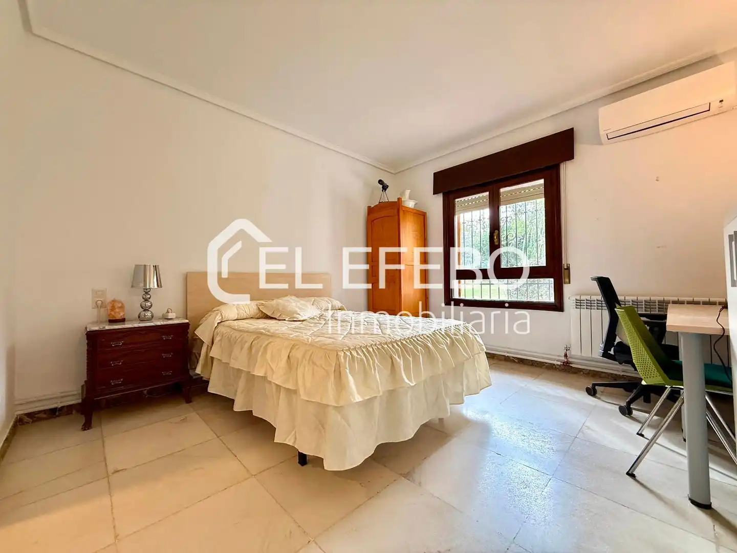 Vista exterior de Casa o chalet en venta en Antequera con Aire acondicionado, Calefacción y Terraza